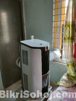 Gree 1 Ton Portable AirConditioner